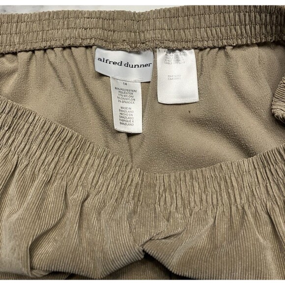 Alfred Dunner Tan Comfort Easy Wear Corduroy Straight Slacks Size 14 NWOT - Picture 2 of 5